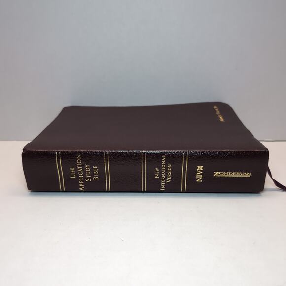 Life Application Study Bible NIV Zondervan Burgandy Bonded Leather Gold Gilt - Picture 3 of 13